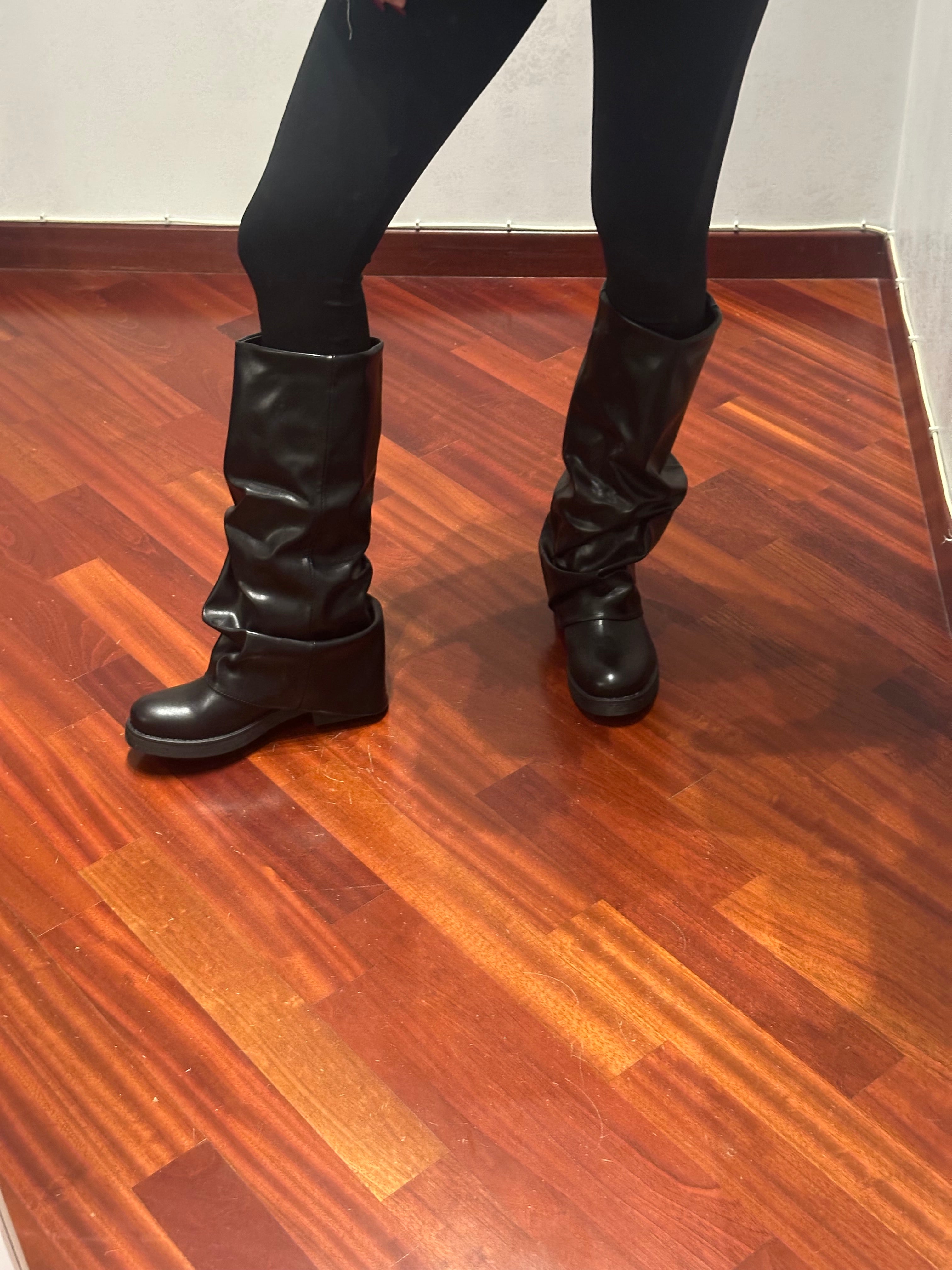 Boots Attico