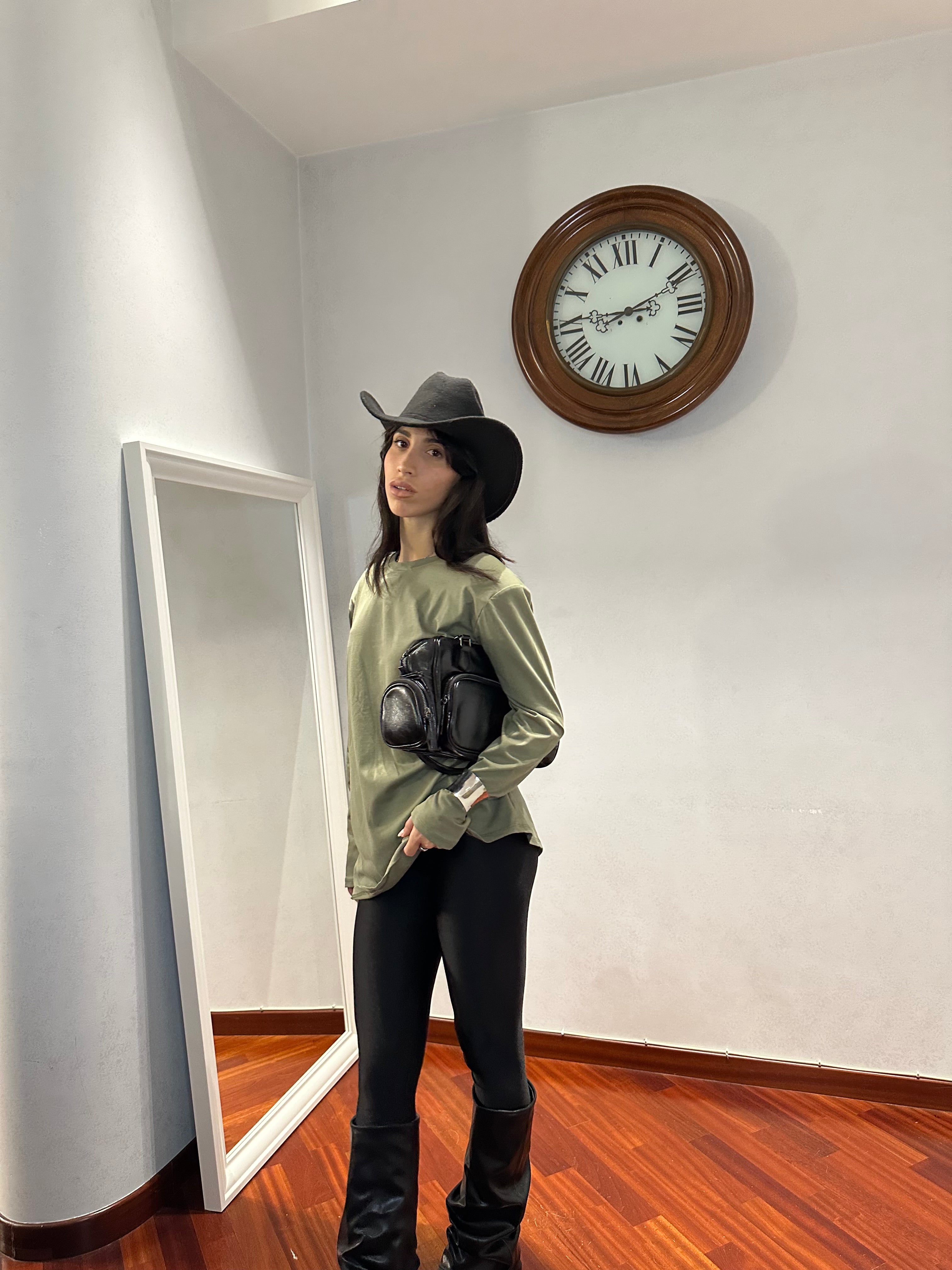 T-shirt Over Basic Spalline