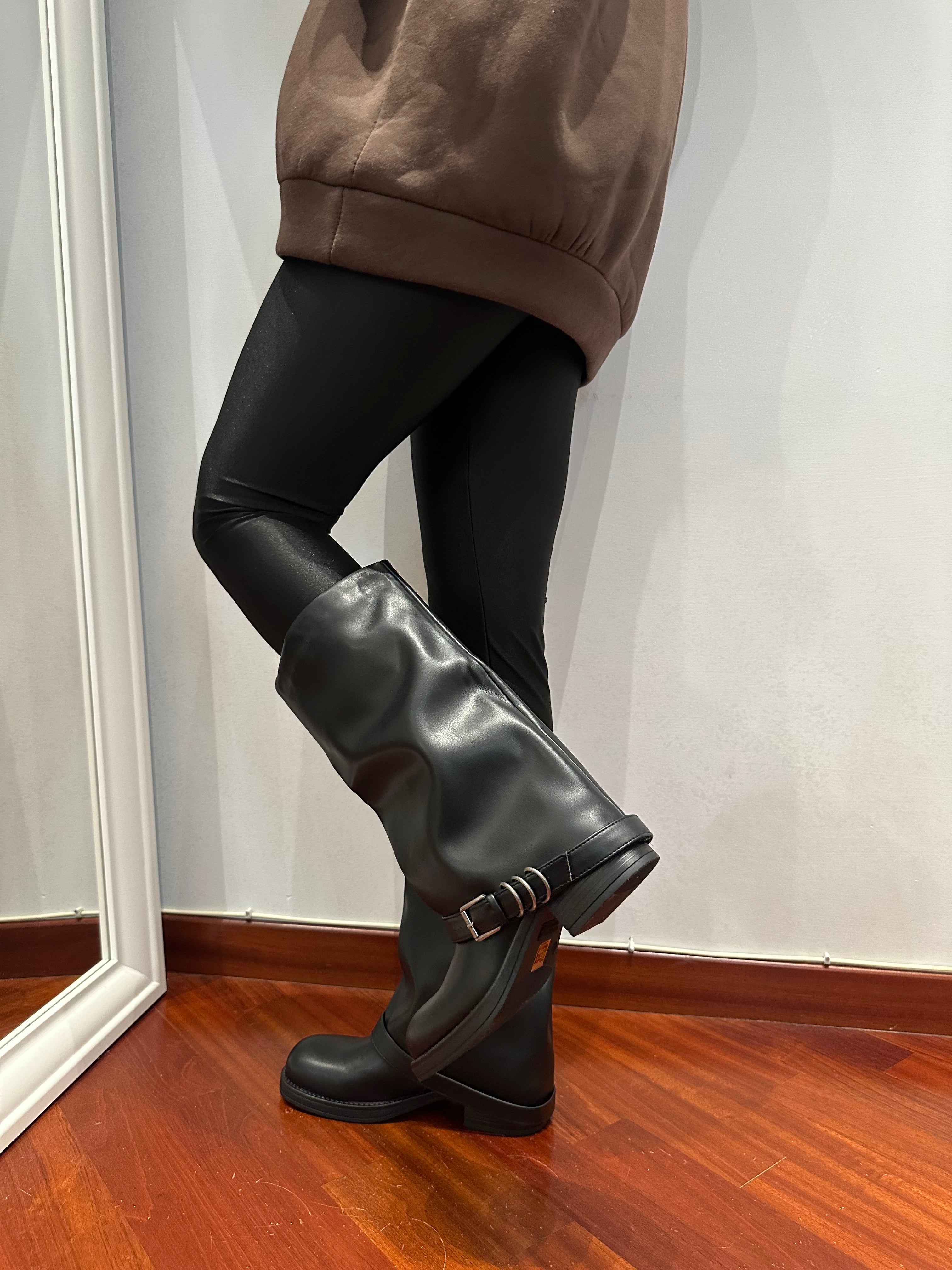 Boots Attico Piercing