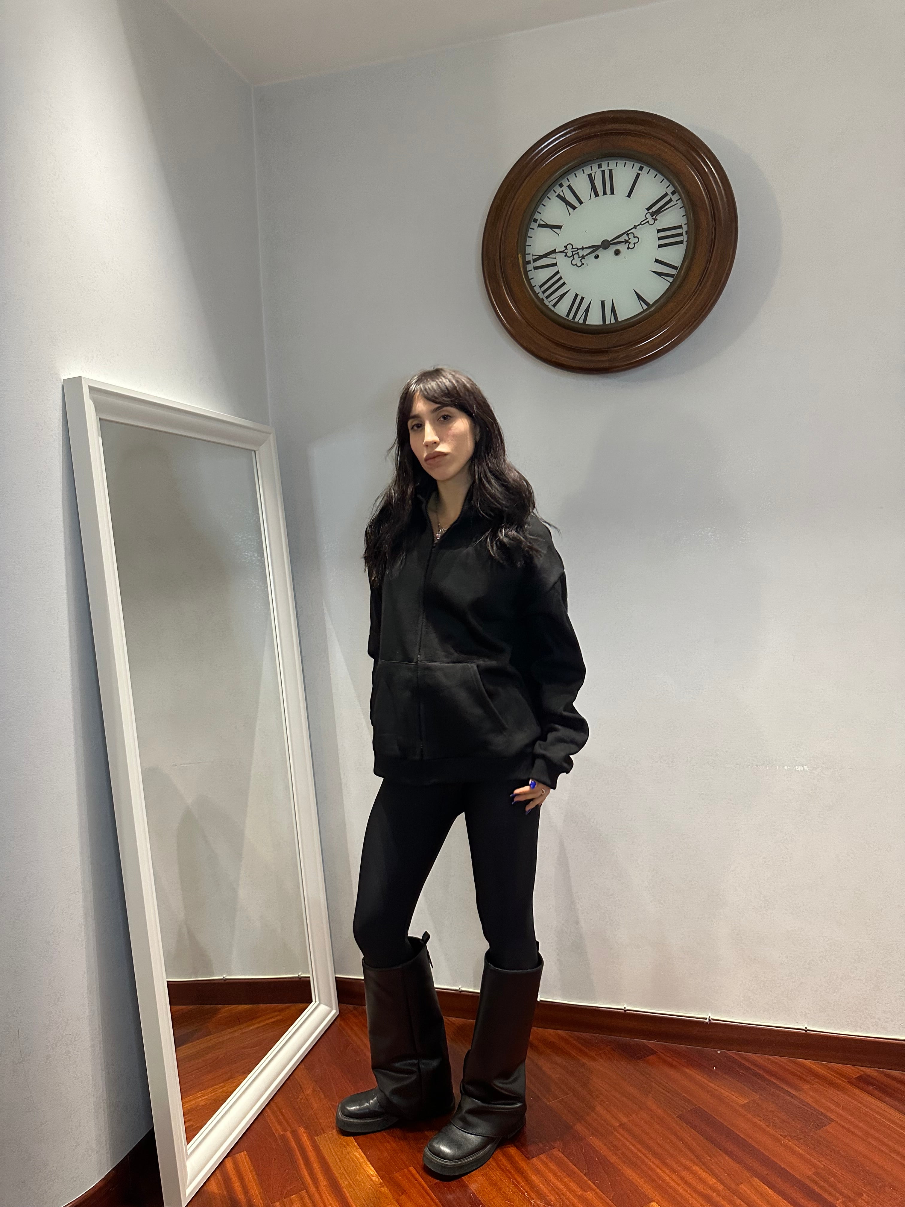 Felpa Don’t Talk to Me.