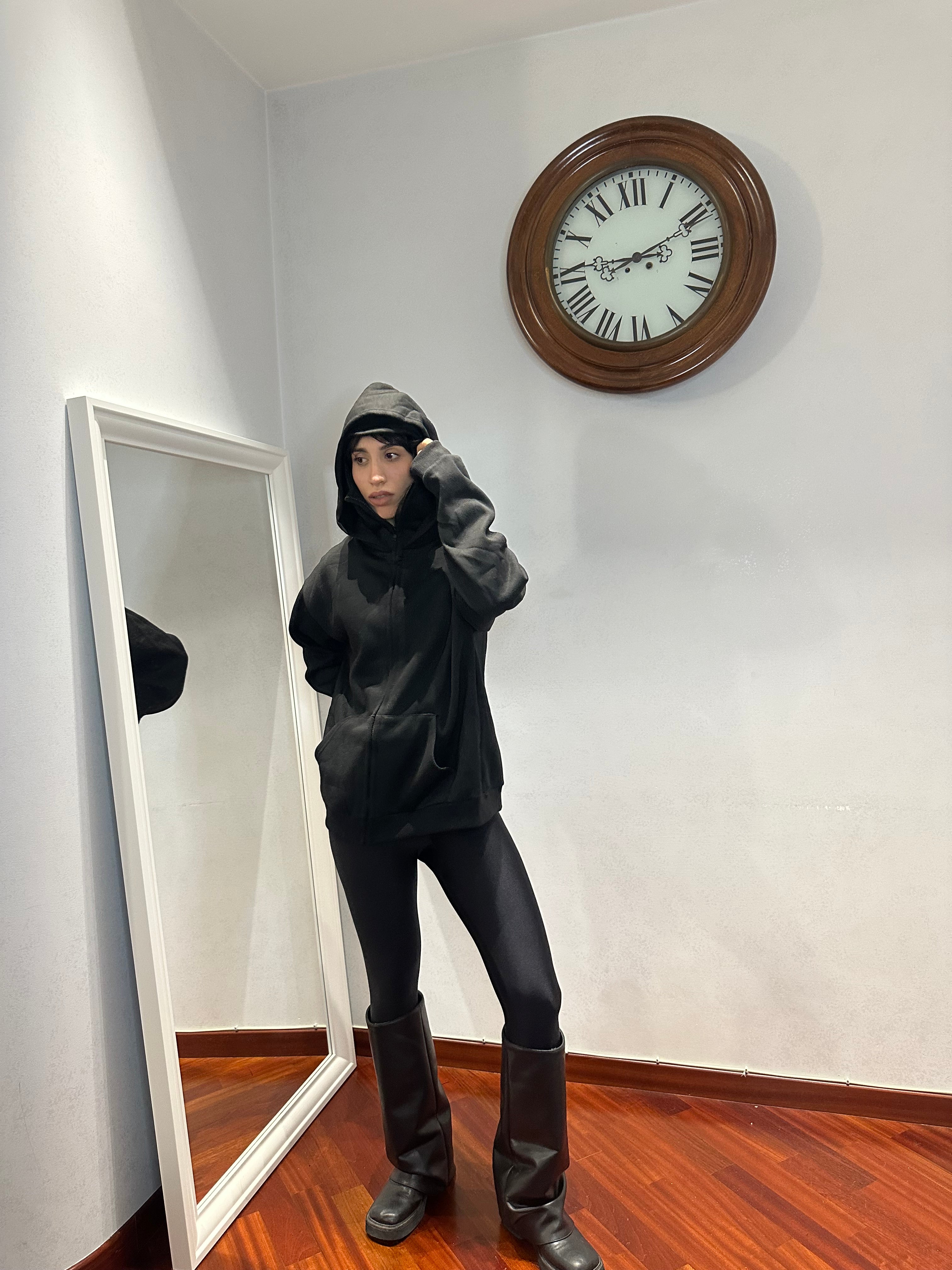 Felpa Don’t Talk to Me.