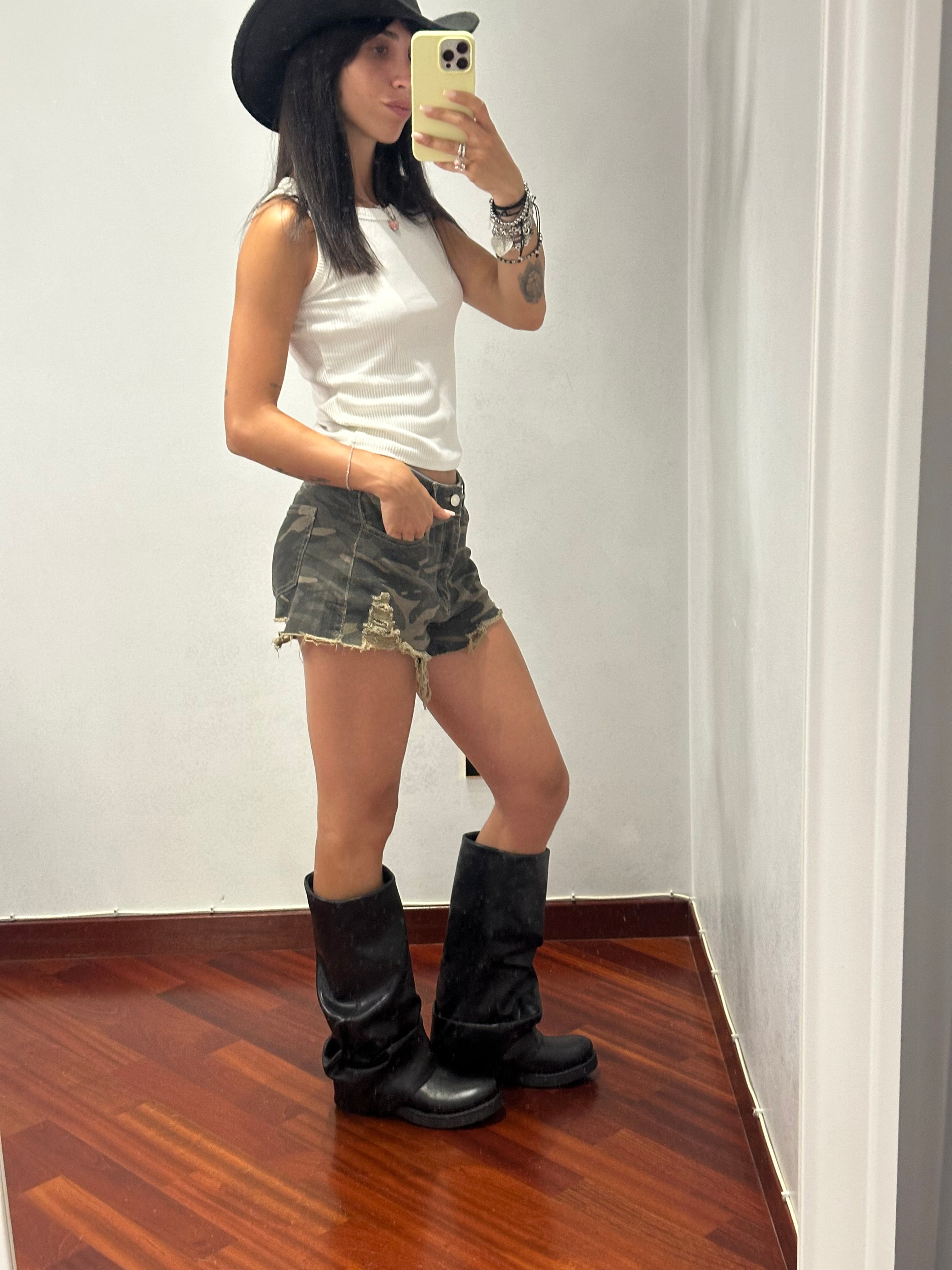 Boots Attico