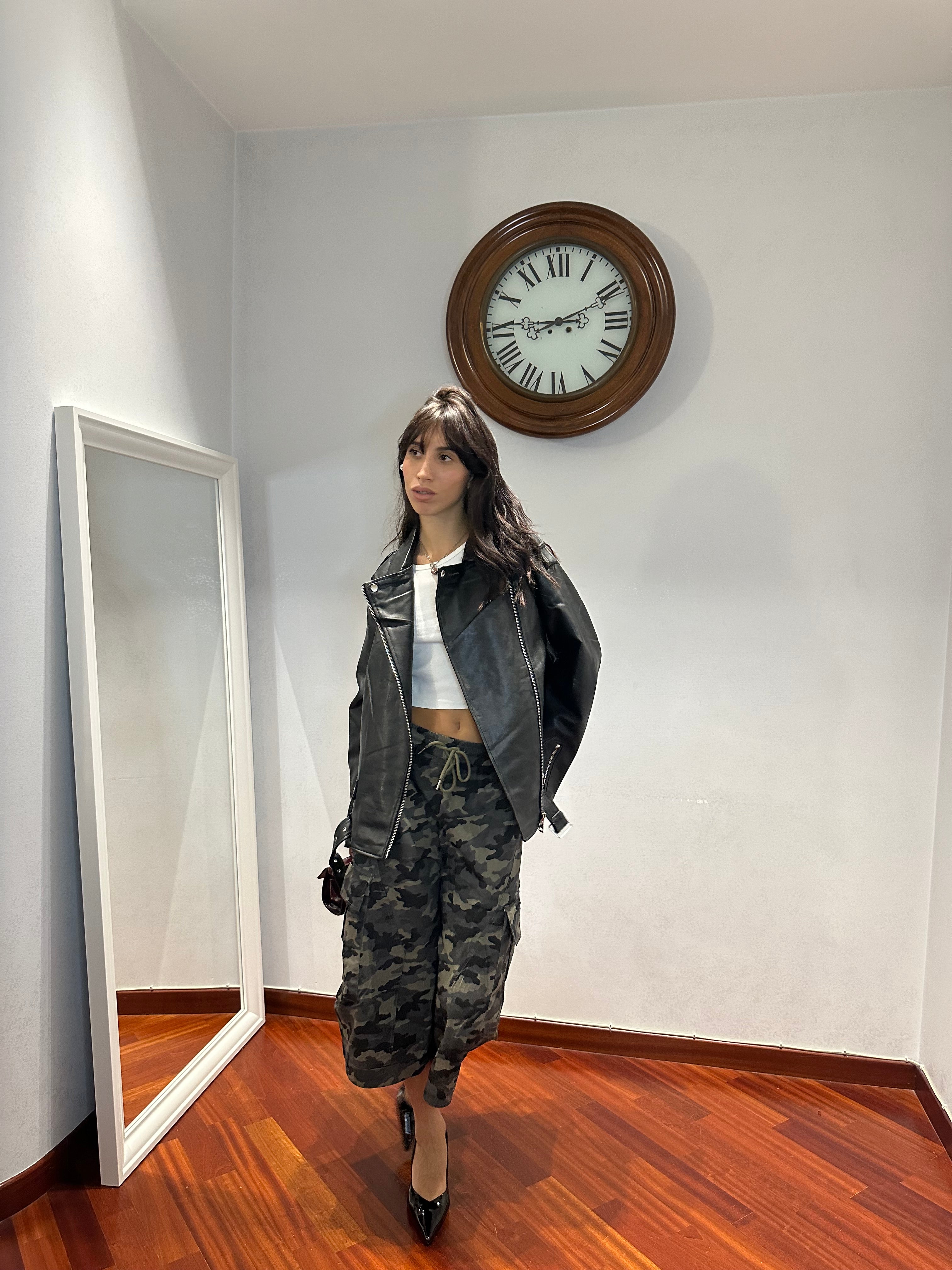 Chiodo Oversize Black