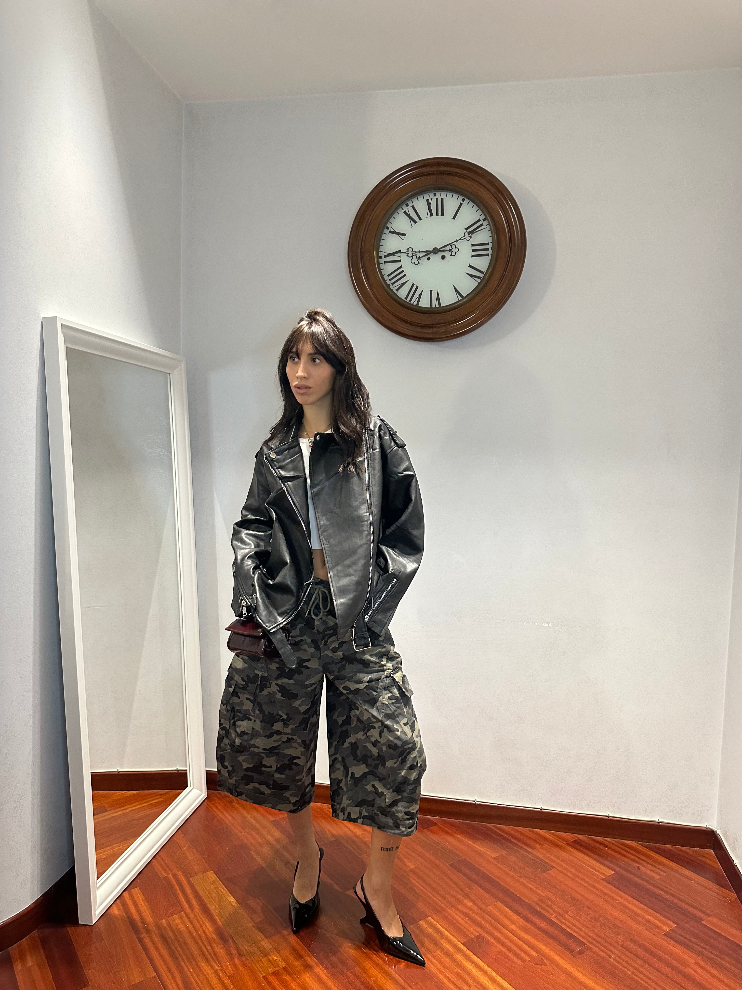 Chiodo Oversize Black