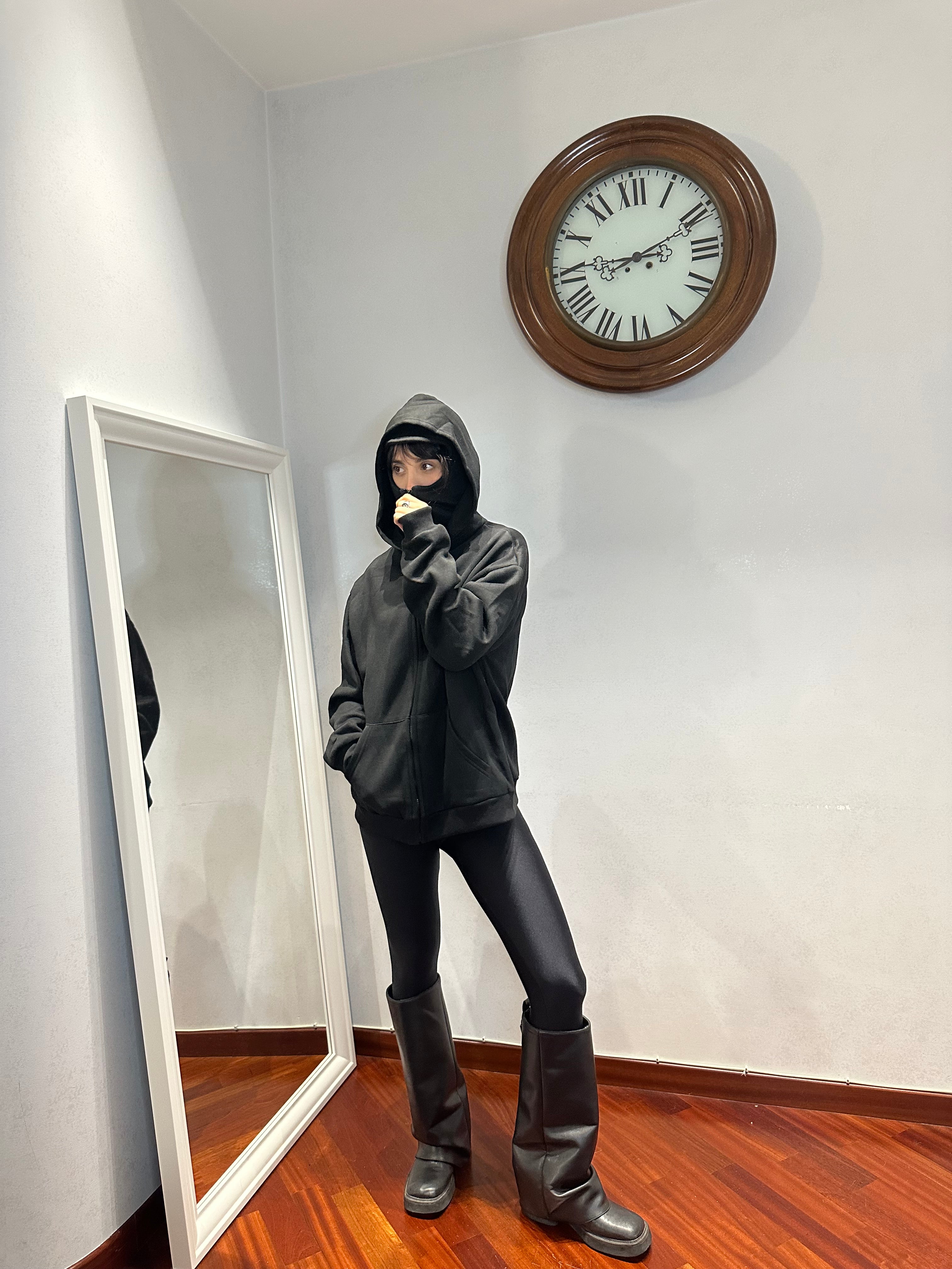 Felpa Don’t Talk to Me.