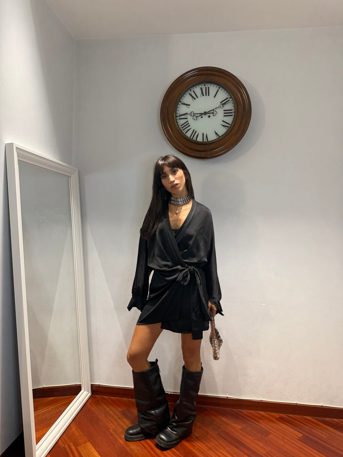 Dress Plaza
