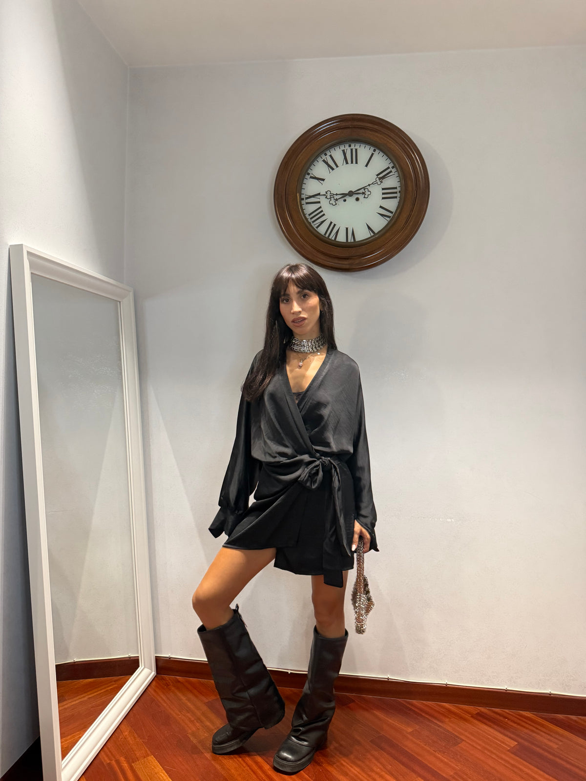 Dress Plaza