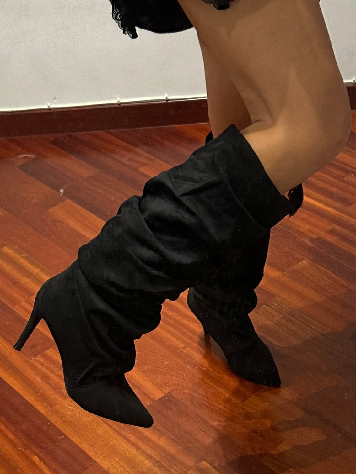 Heels Suede Black