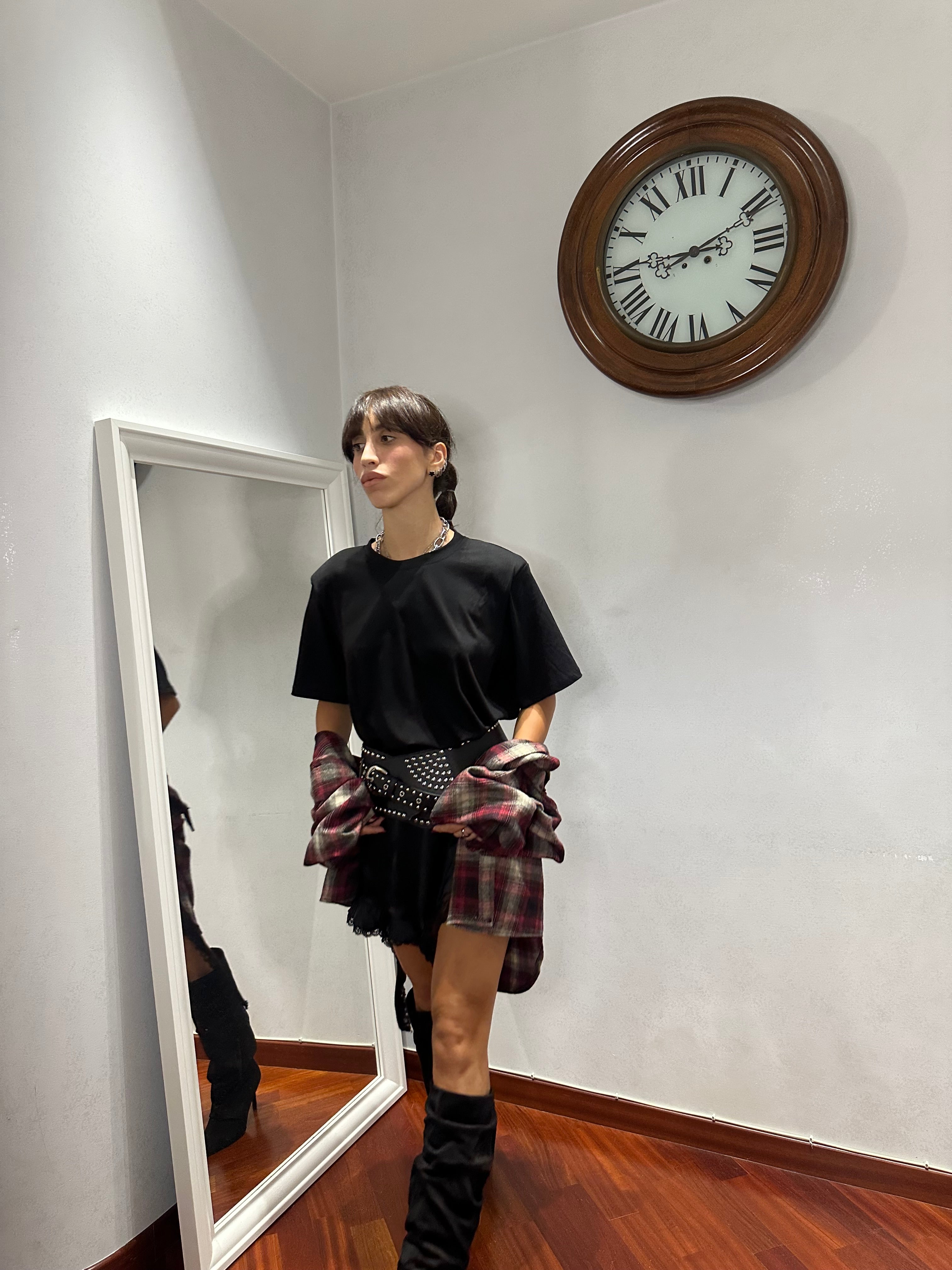 T-shirt basic spalline Nera