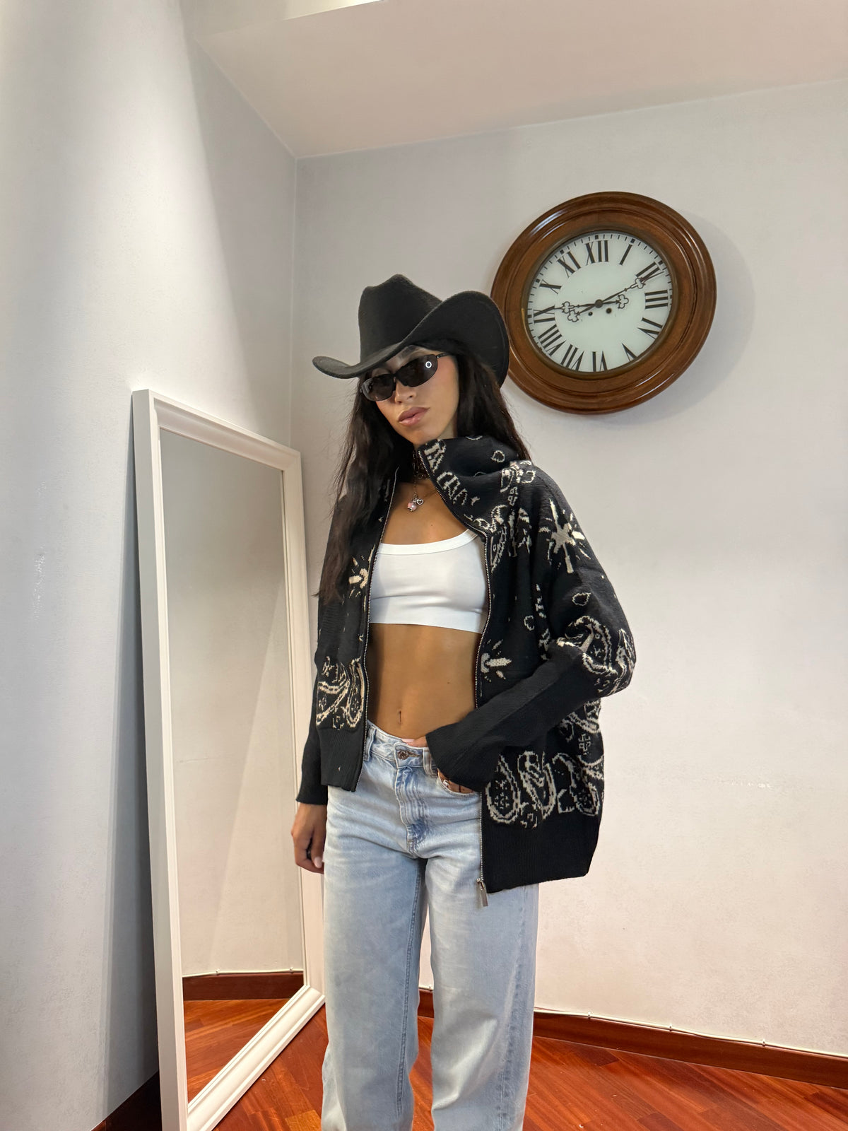 Cardigan Bandana
