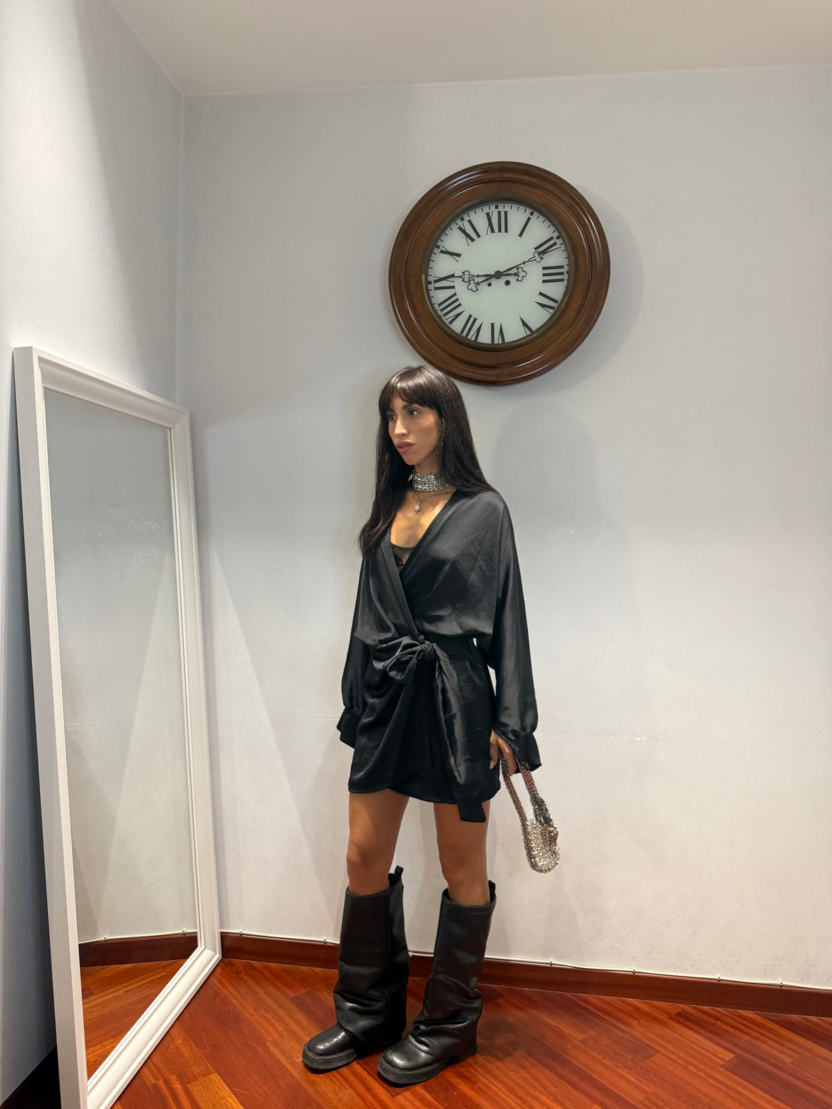 Dress Plaza