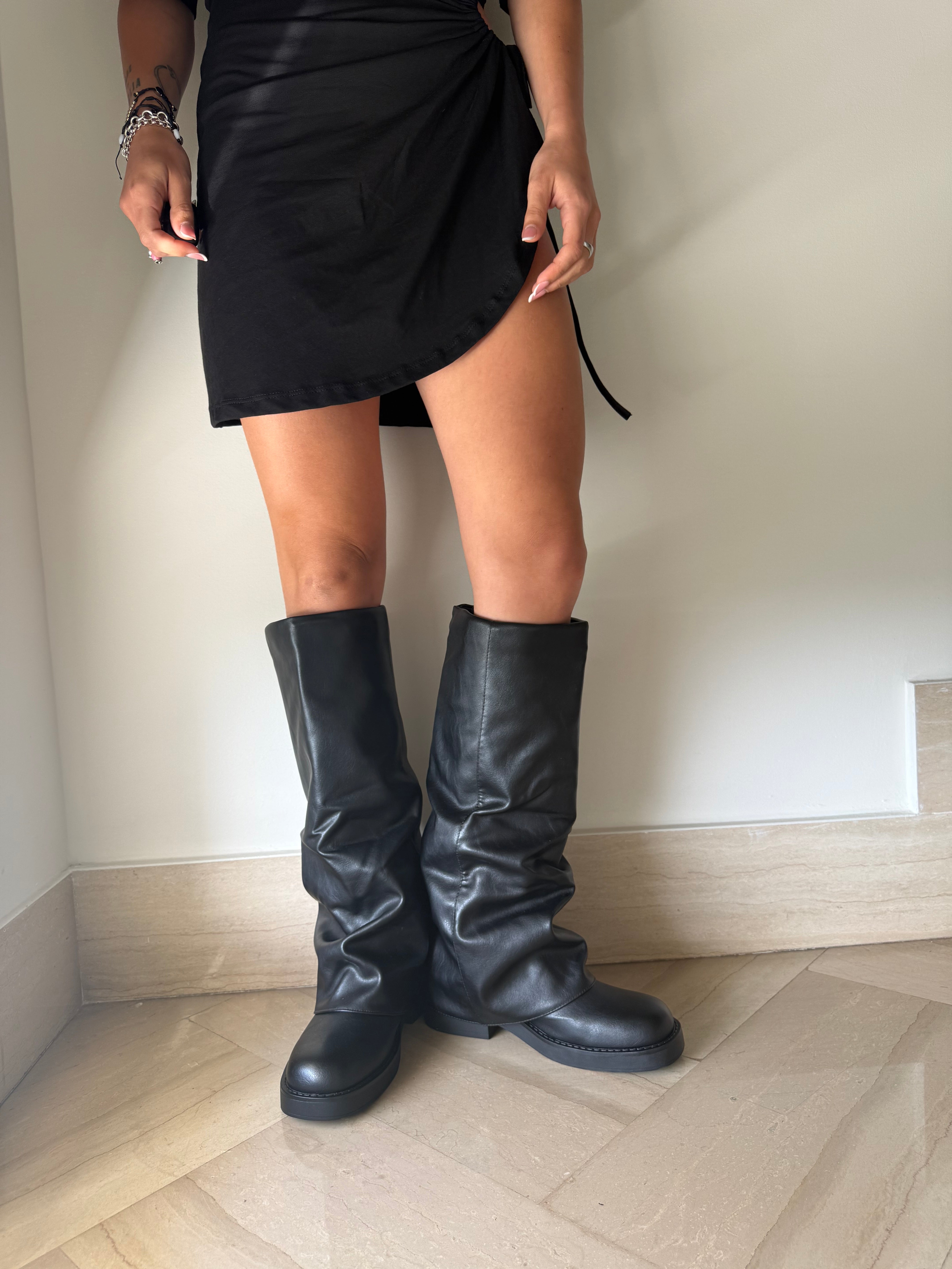 Boots Iconic